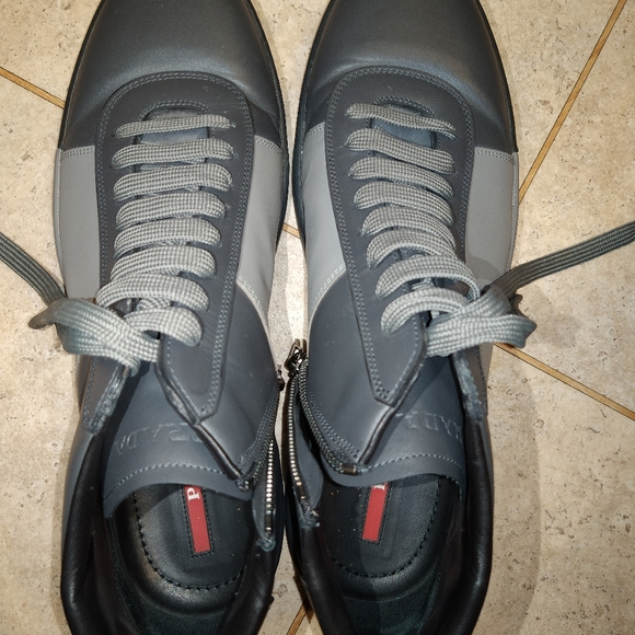 Authentic Men's Prada Leather Shoes 4T3023 - Picture 2 of 11